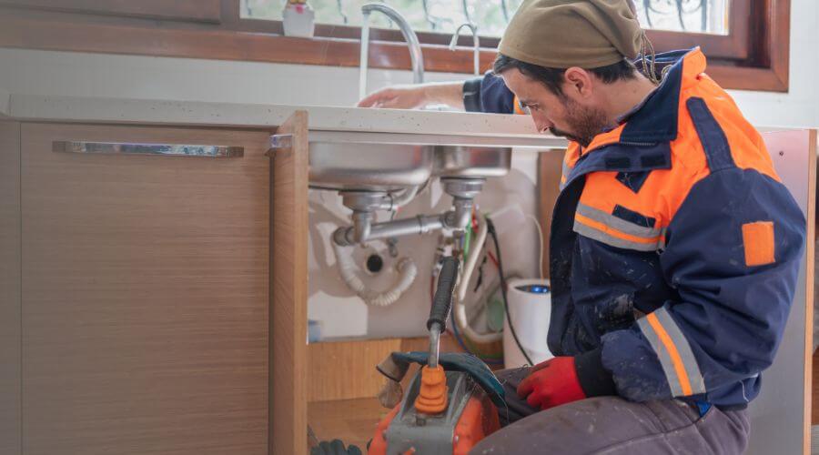 Local expert plumbing services in Elba, AL